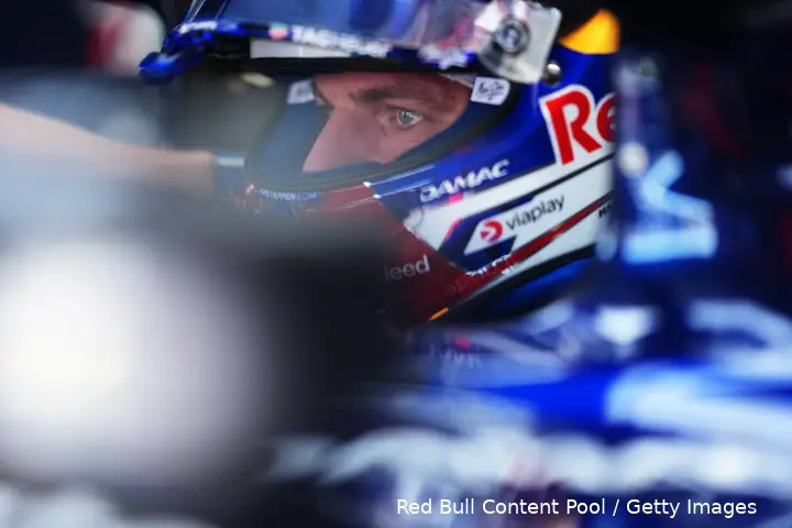 Verstappen-malesié-GP bar=hrein-2