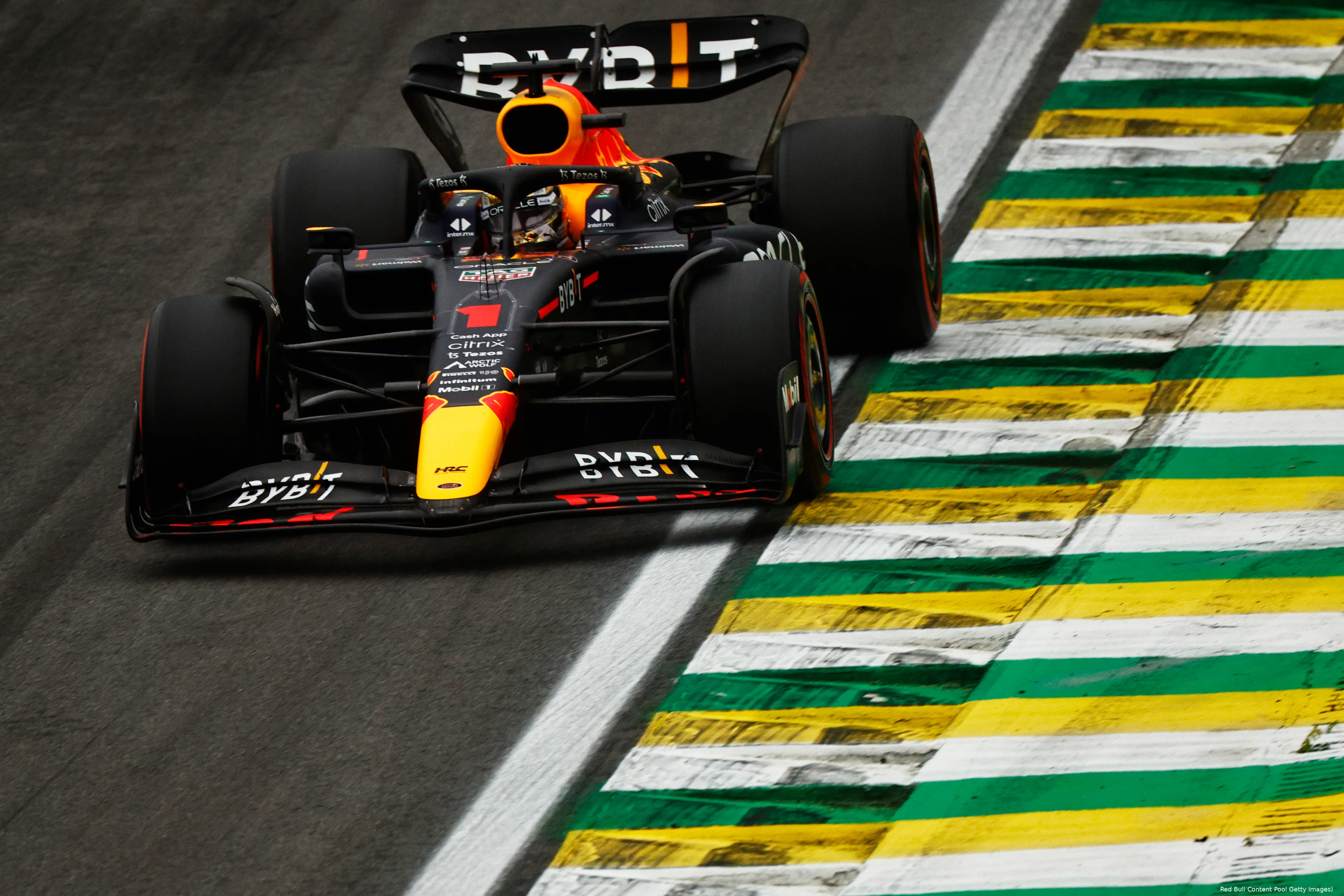 Max Verstappen RB18 Red Bull Racing F1 GP Brazilië 2022