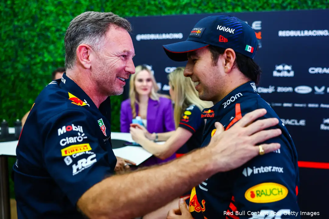 Sergio Pérez, Jeddah-master, en teambaas Christian Horner, GP Saoedi-Arabië 2023 (Foto:
Red Bull Content Pool / Getty Images)