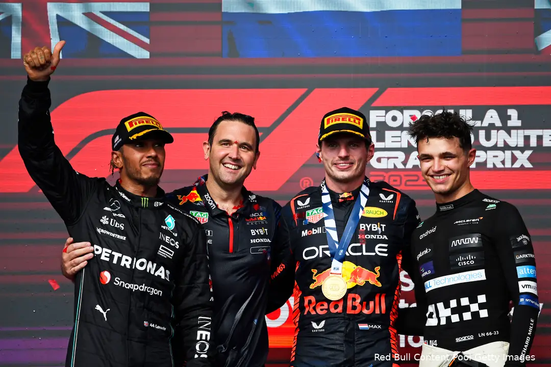 verstappen rb19 cota 2023