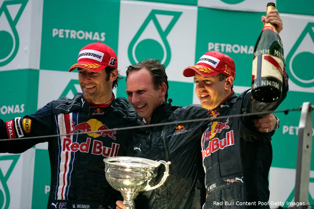 <i>China 2009: Red Bull wint haar eerste Grand Prix.</i>