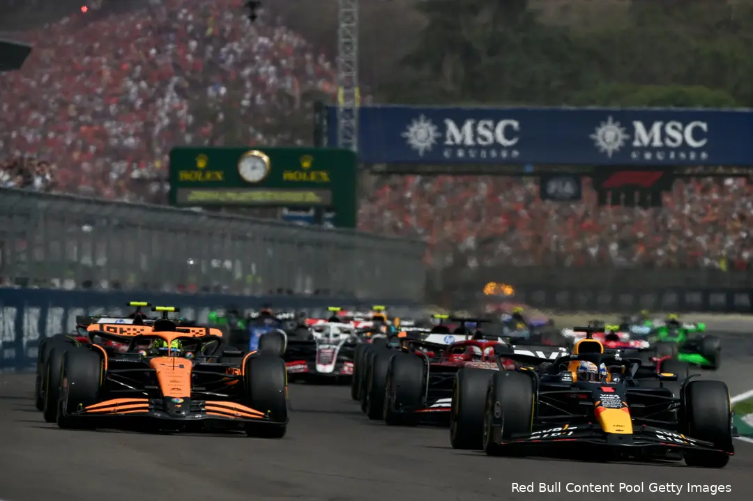 imola 2024 start max verstappen lando norris charles leclerc carlos sainz oscar piastri 1 22