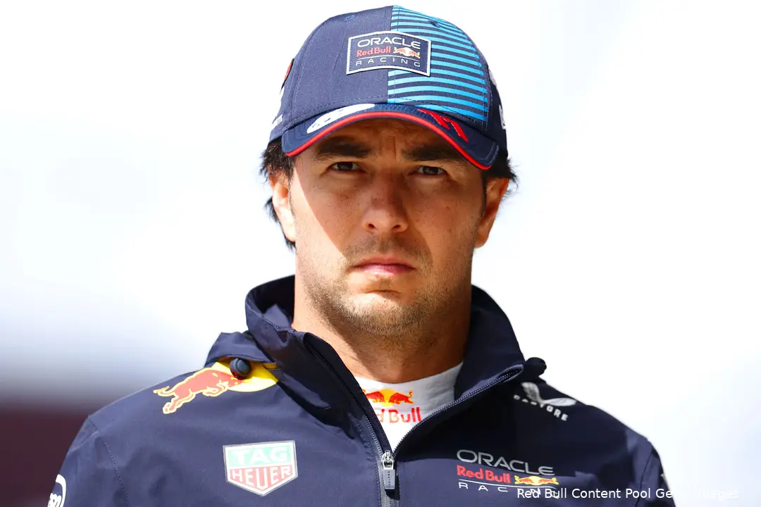 sergio perez silverstone groot brittannie red bull racing sip 2