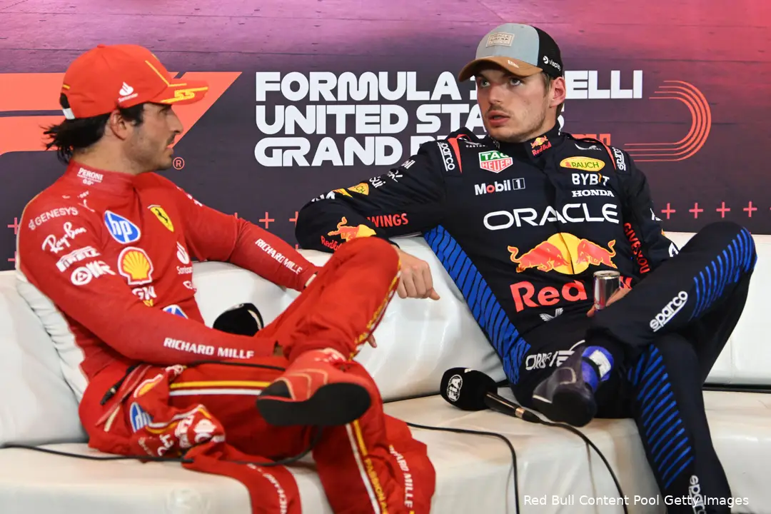 max verstappen carlos sainz post sprintrace zaterdag 2024