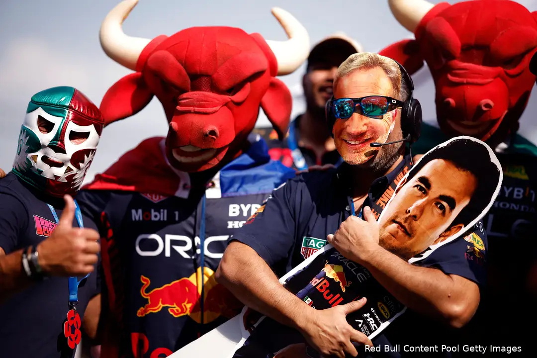 mexico fans max verstappen sergio perez redbullracing