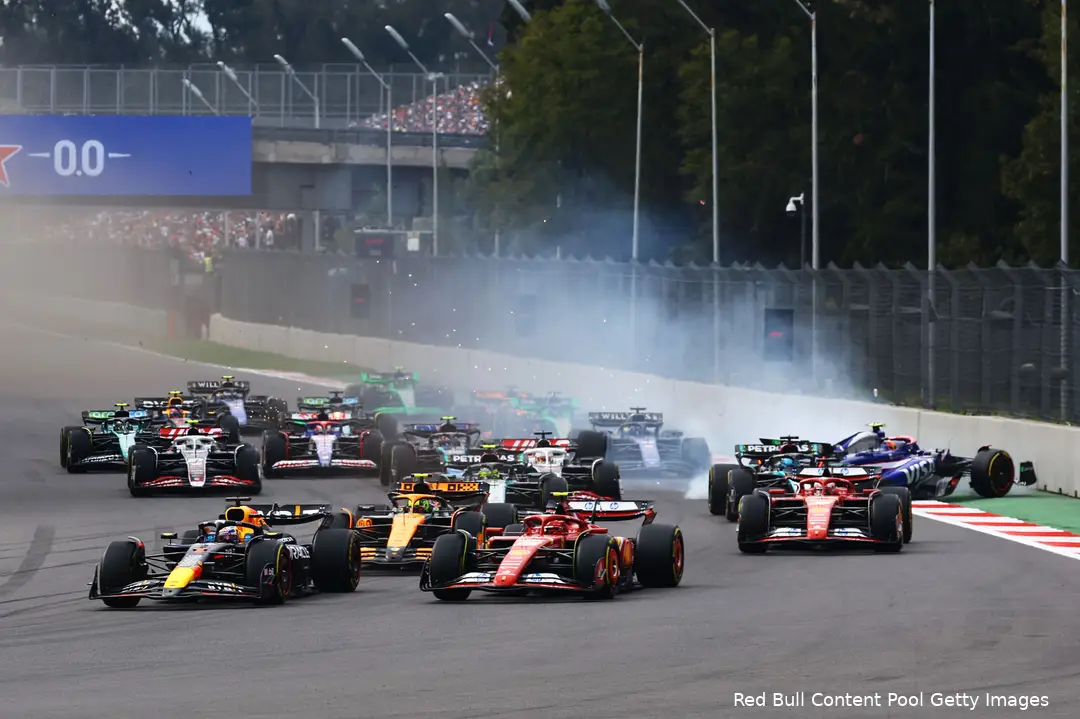 mexico start max verstappen carlos sainz lando norris 1 crash yuki tsunoda