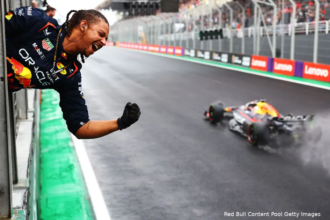 calum nicholas red bull racing gp sao paulo zondag 2024