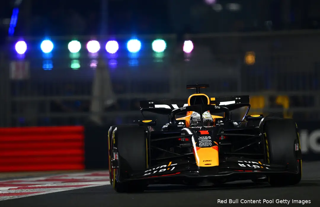 <i>Max Verstappen is niet tevreden over de balans.</i>