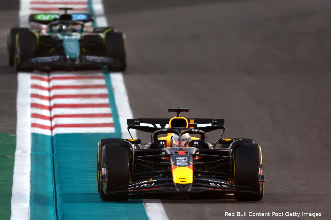 max verstappen rb20 red bull racing abu dhabi 012 1 fernando alonso