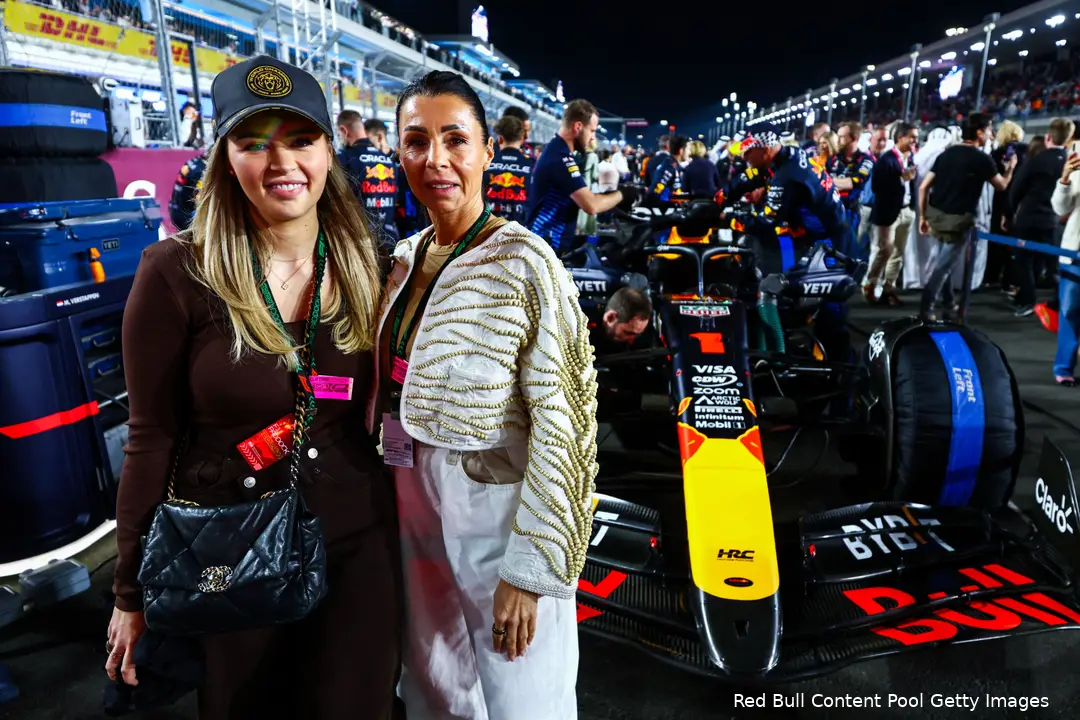 max verstappen red bull racing rb20 qatar victoria verstappen sophie kumpen mama
