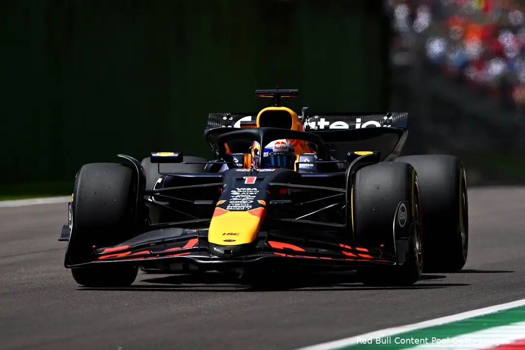 Verstappen had het in VT3, vooral op de mediumband, een stuk meer naar zijn zin.