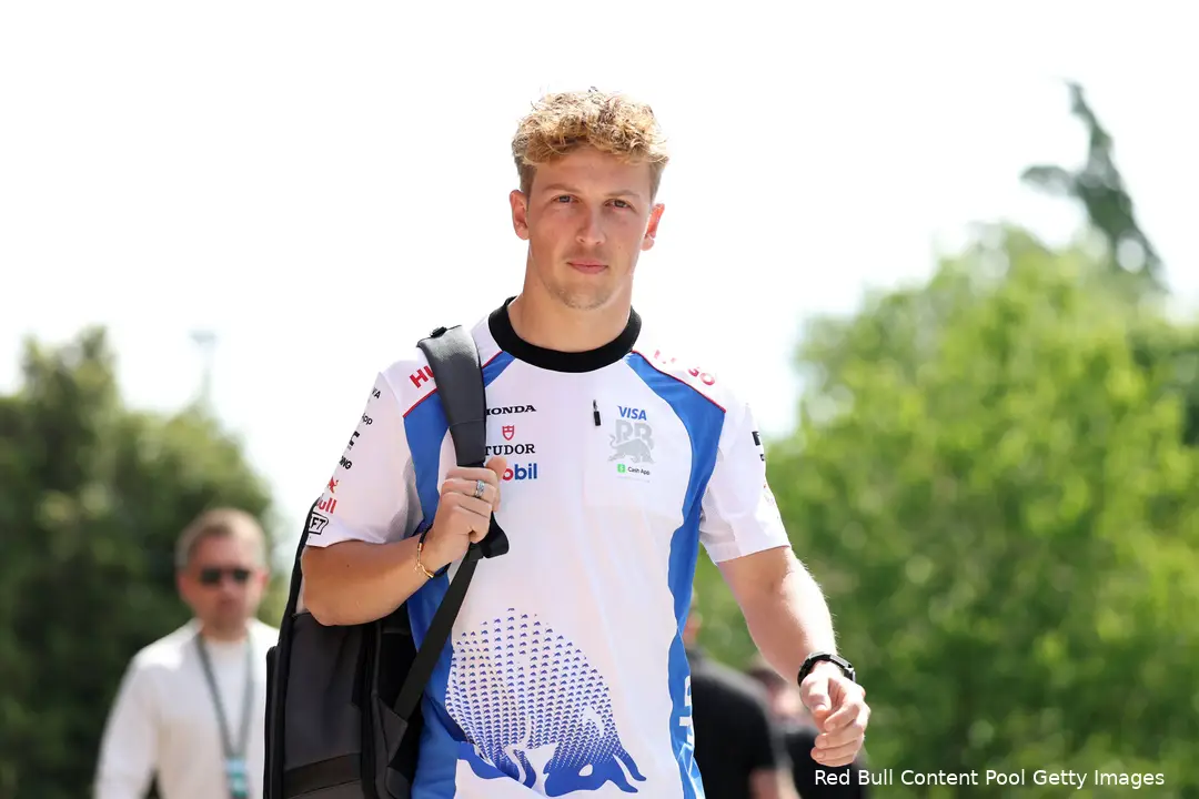 visa cash app racing bulls liam lawson gp emilia romagna imola 2025 vrijdag 6