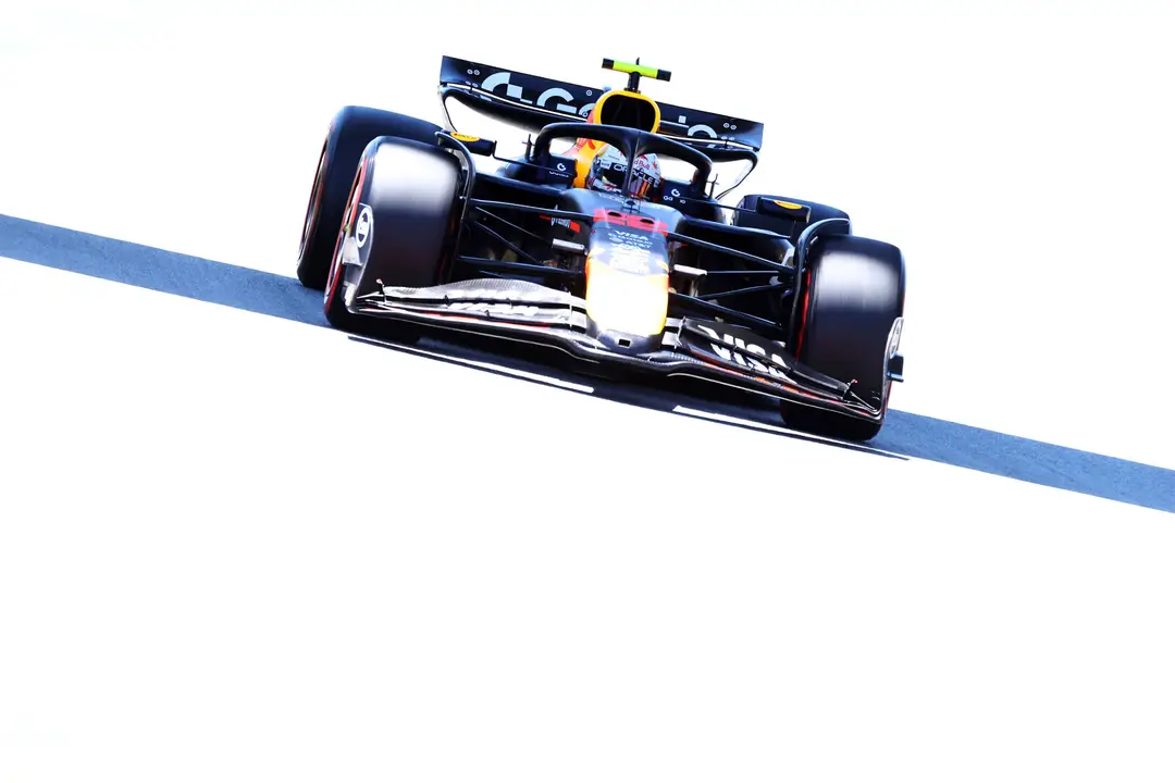 yuki tsunoda red bull racing 2025 vrijdag barcelona