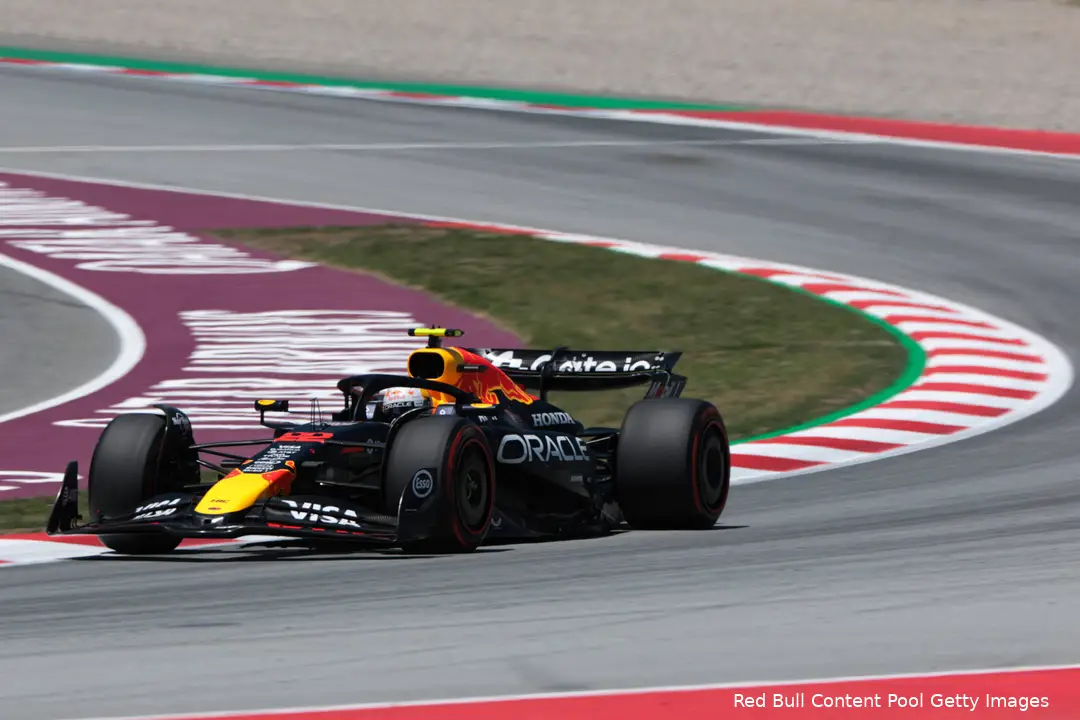 yuki tsunoda red bull racing 2025 vrijdag barcelona