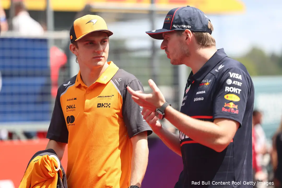 max-verstappen-oscar-piastri-hongarije-zondag