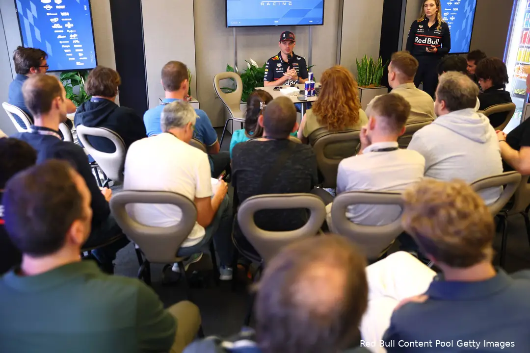 max-verstappen-mediadag-red-bull-racing-bakoe