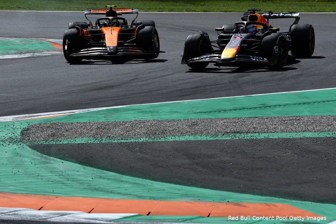 max-verstappen-red-bull-racing-mclaren-lando-norris-gp-italie-2025-zondag-2