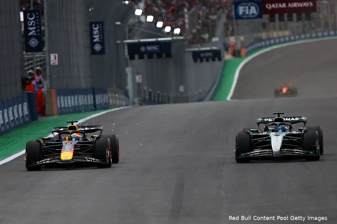 max-verstappen-red-bull-racing-gp-sao-paulo-brazilie-2025-zondag-george-russell-mercedes