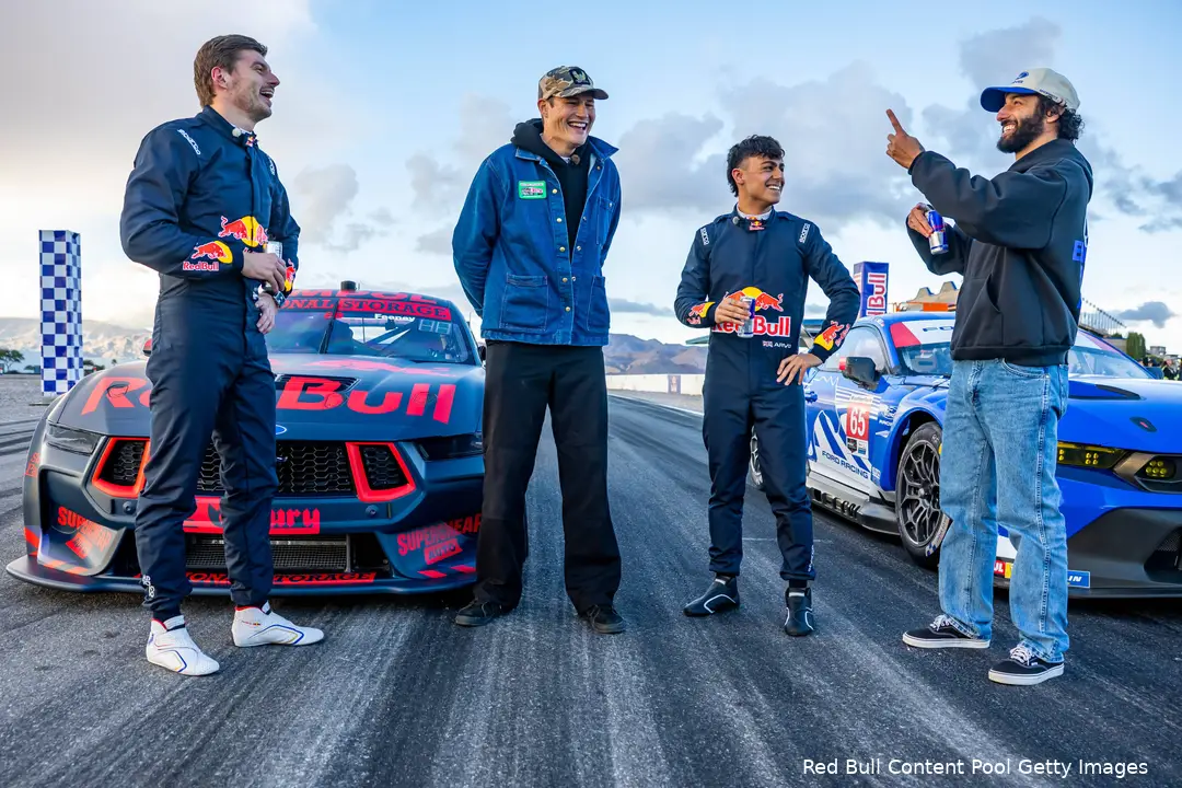 arvid-lindblad-racing-bulls-daniel-ricciardo-max-verstappen-red-bull-racing