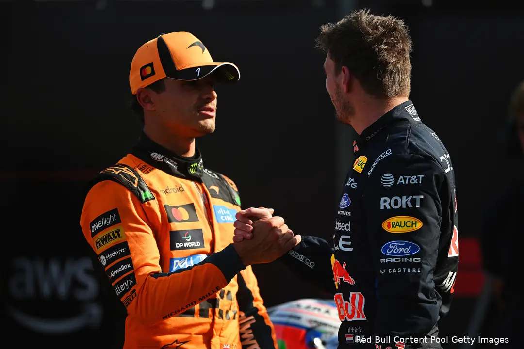 max-verstappen-red-bull-racing-gp-hongarije-2026-zondag-lando-norris