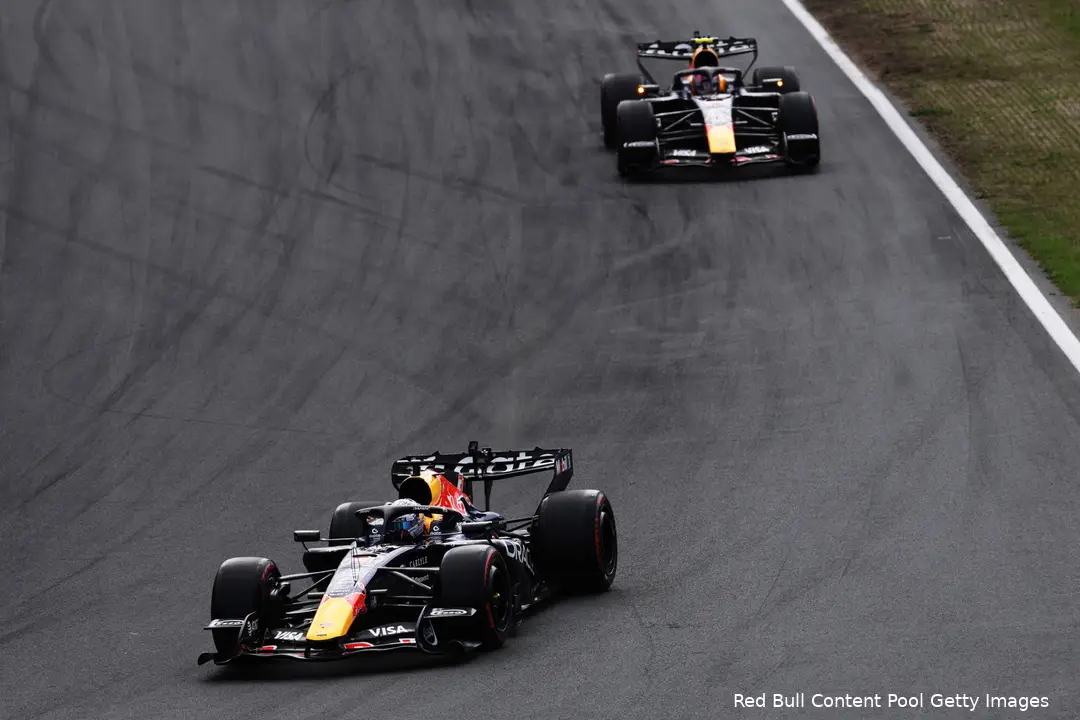 max-verstappen-red-bull-racing-gp-nederland-2026-zondag-2