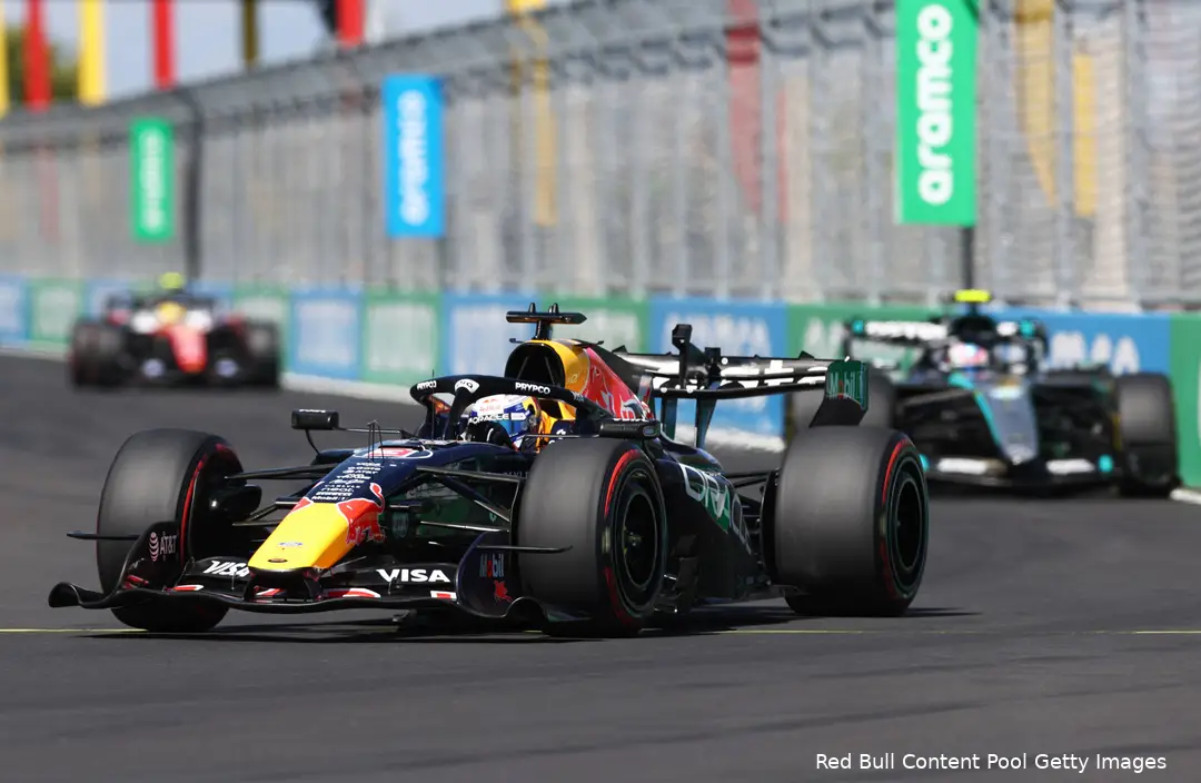 max-verstappen-red-bull-racing-gp-spanje-2026-zondag