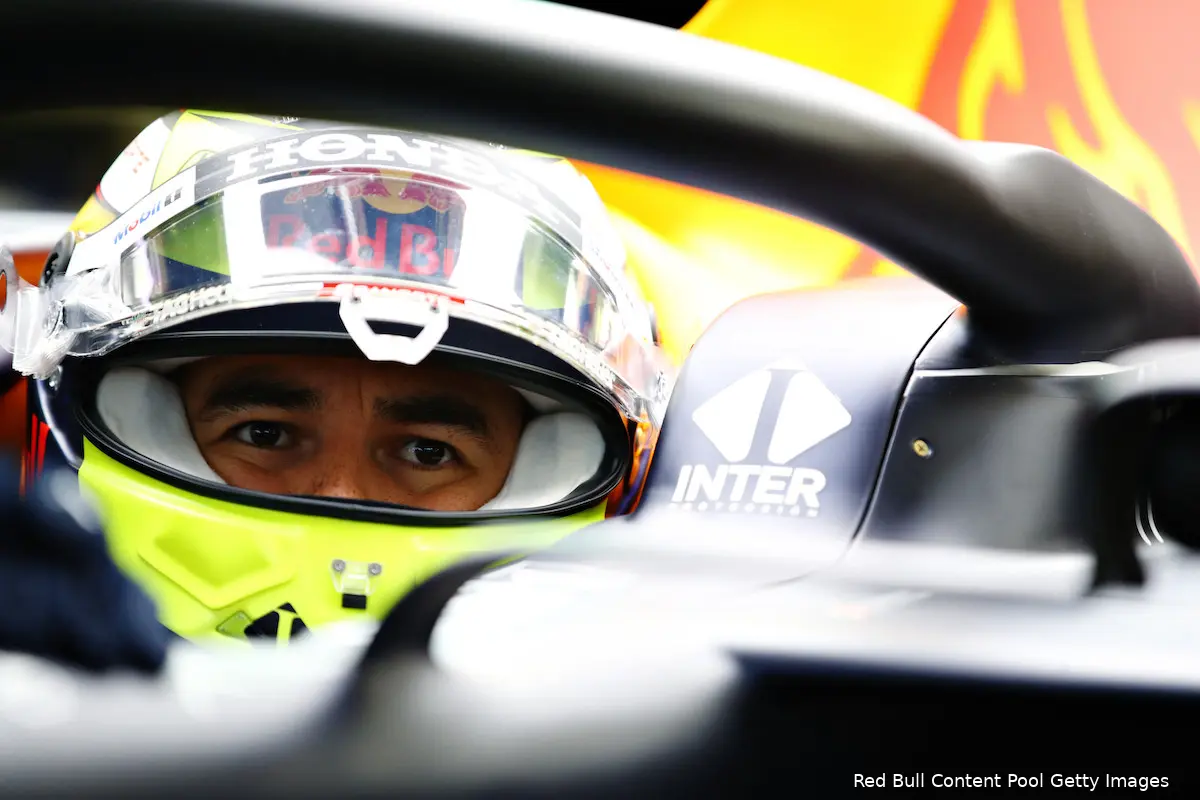 checo perez silverstone test rb15 00004