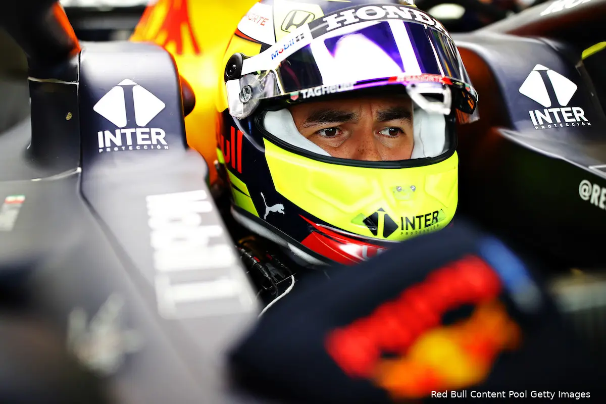 Sergio perez silverstone test rb15