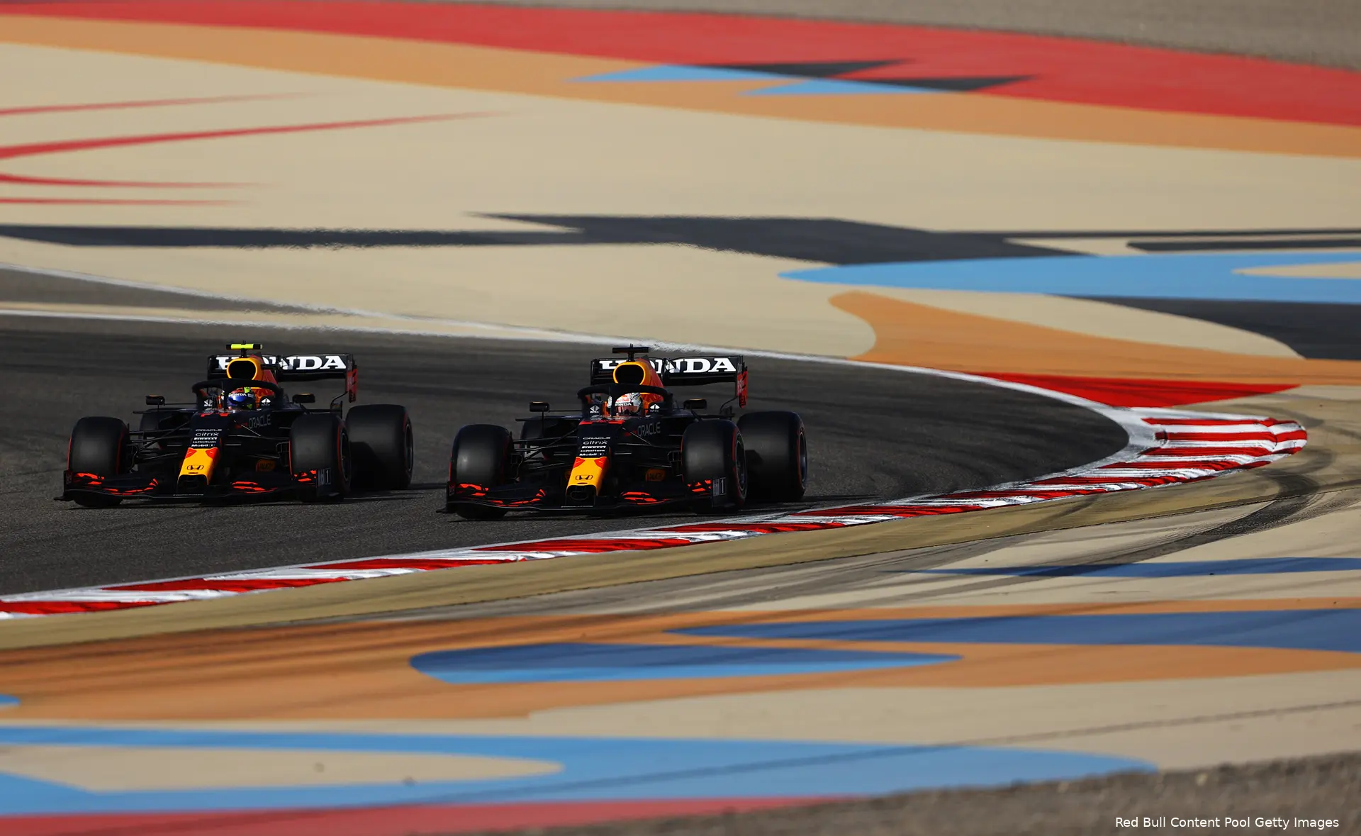 perez verstappen rb16b bahrein