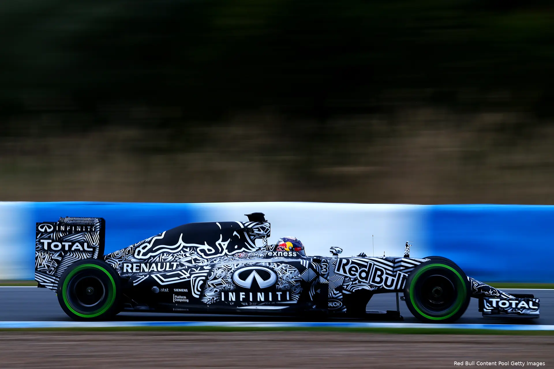 Red Bull RB11 Camo Bull