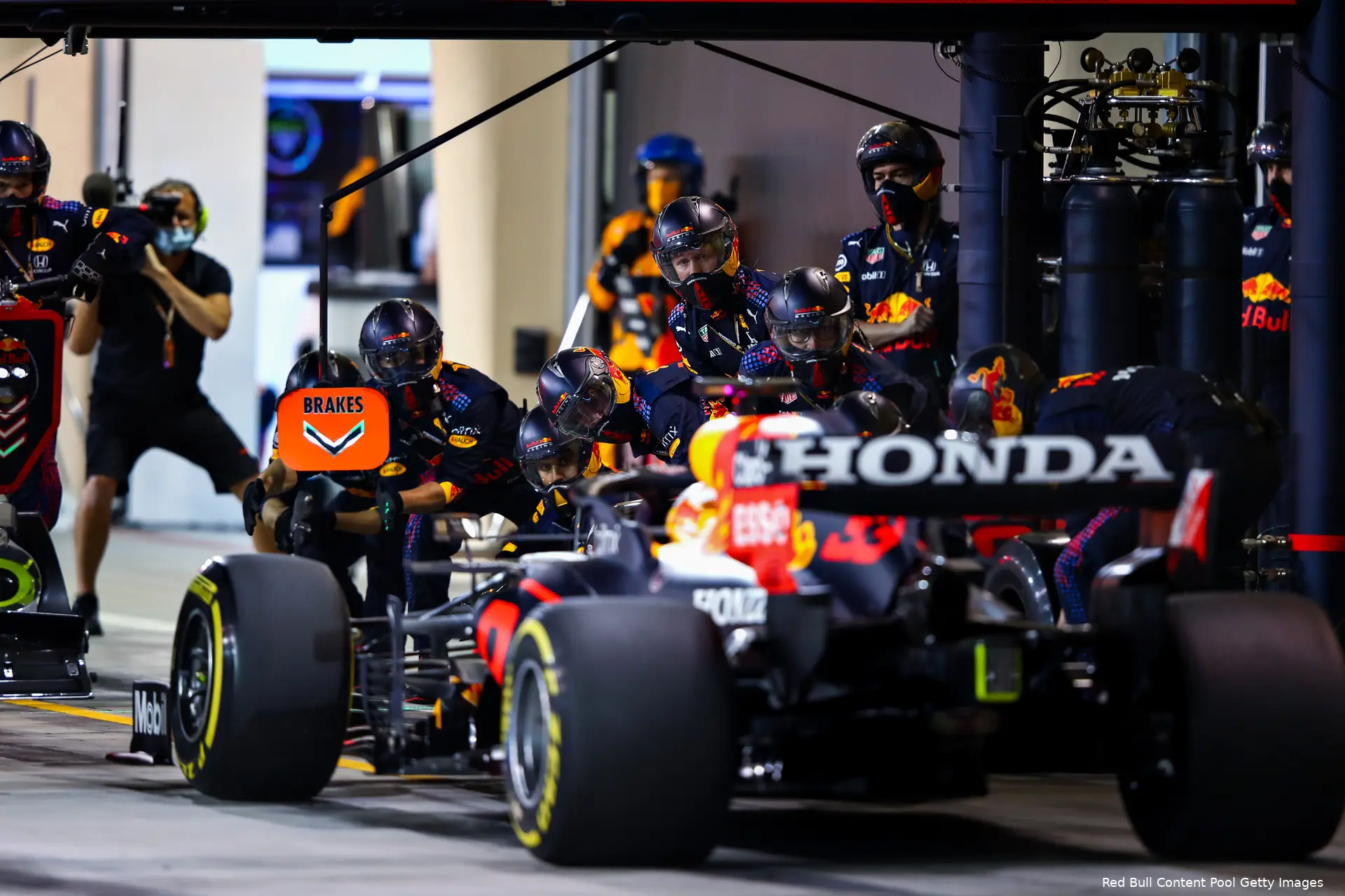 Red Bull Racing RB16B Bahrein