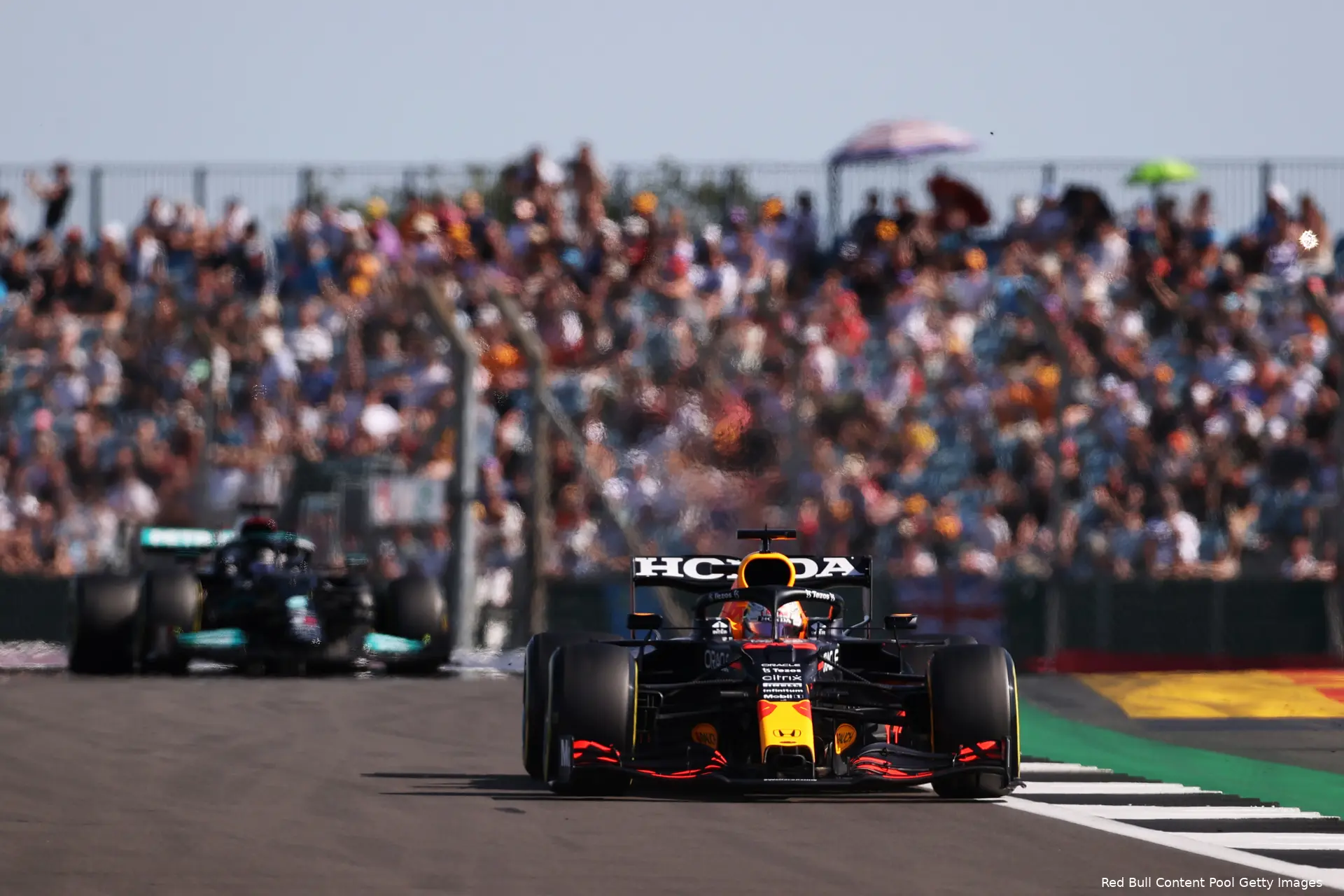 Max Verstappen Lewis Hamilton Silverstone