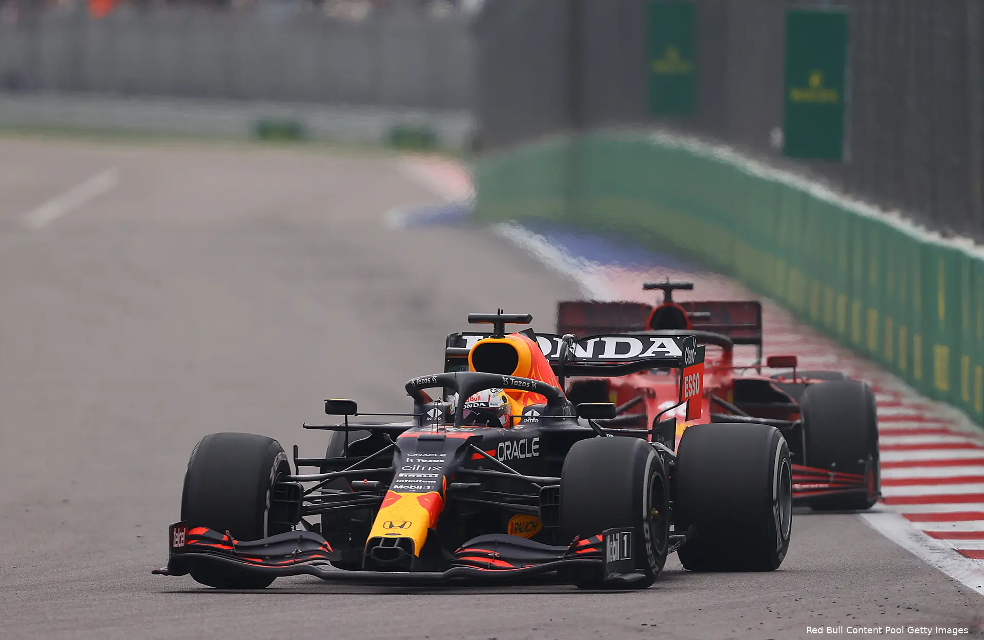 Max Verstappen RB16B Red Bull Rusland