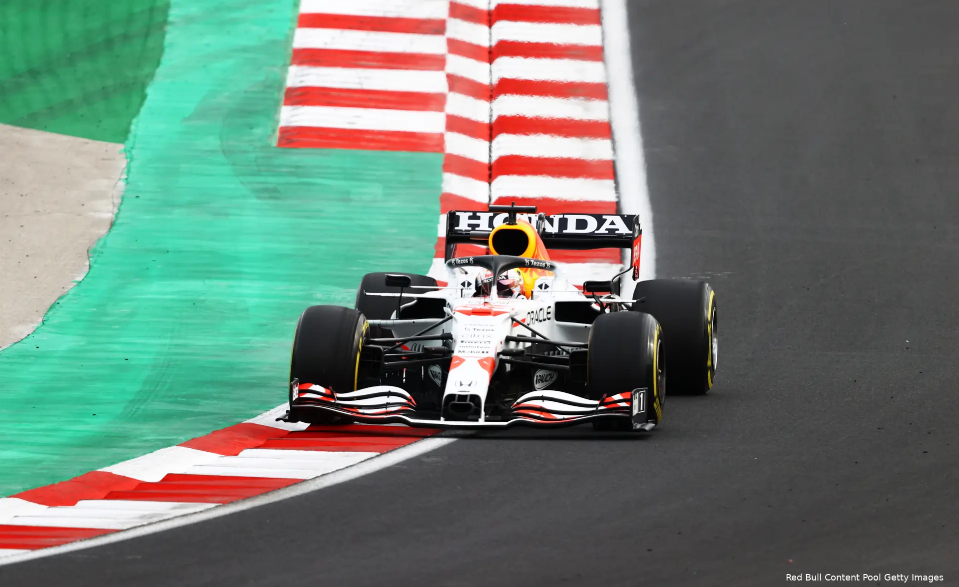 max verstappen gp turkije 2021 rb16b