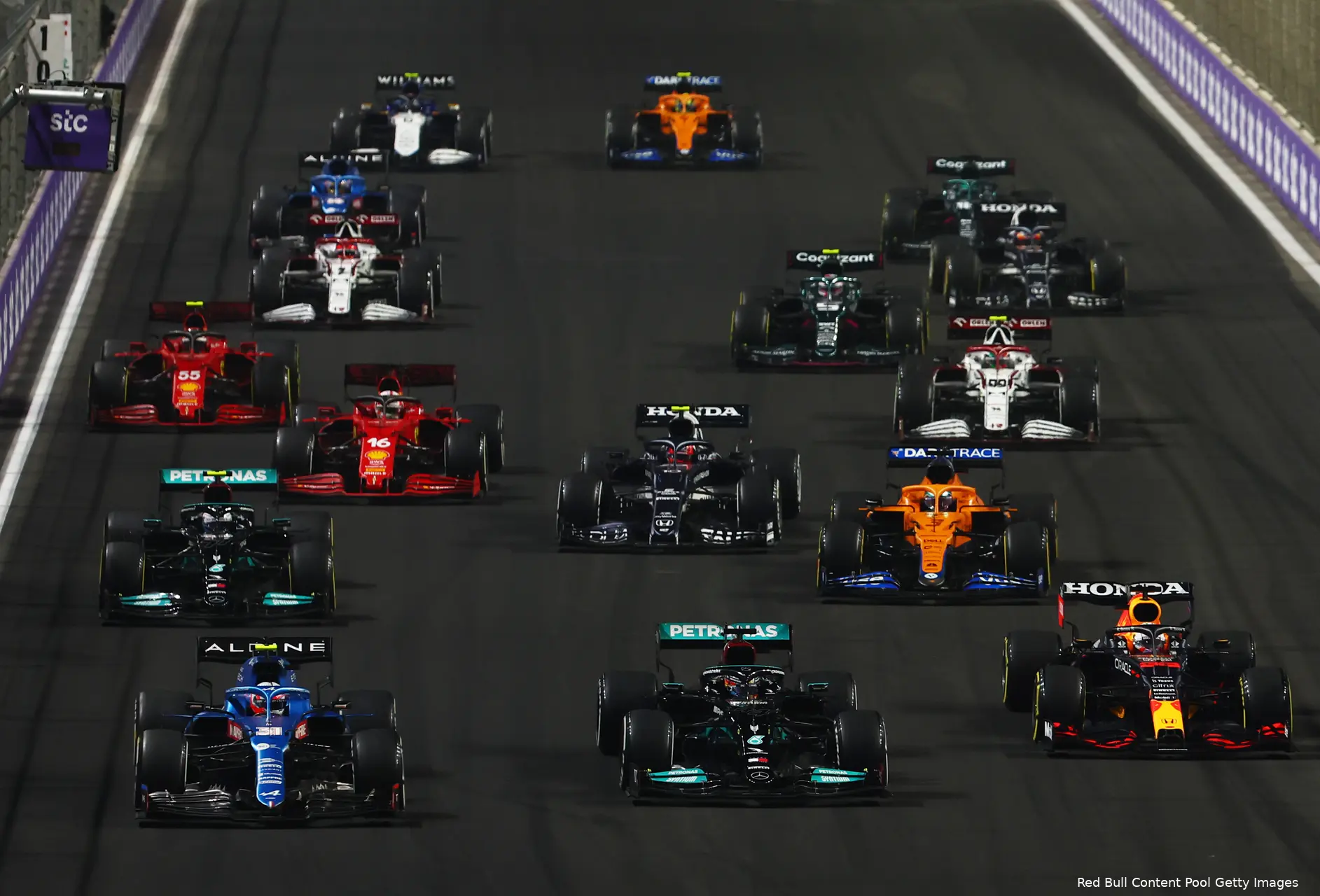 grid veld fia teams red bull mercedes saoedi arabie fia