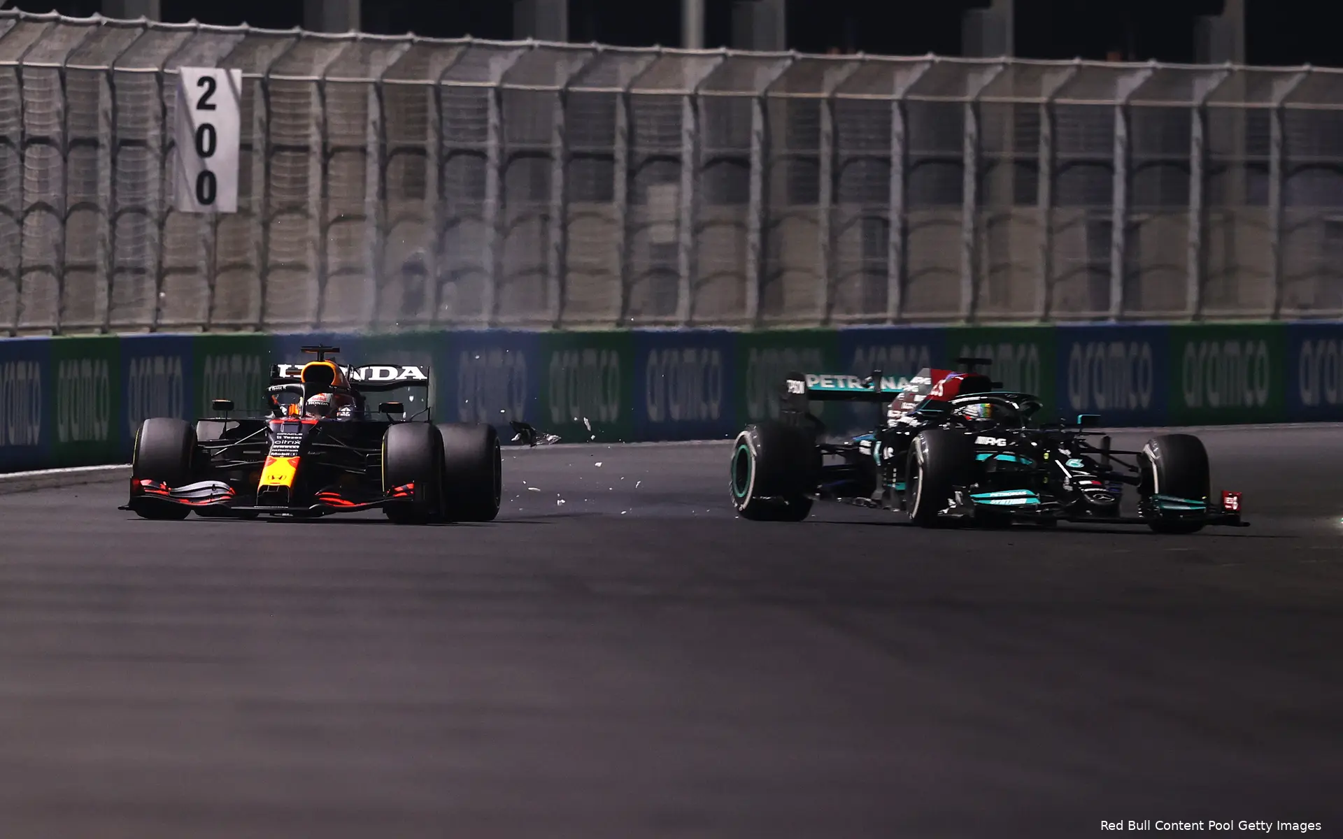 max verstappen lewis hamilton