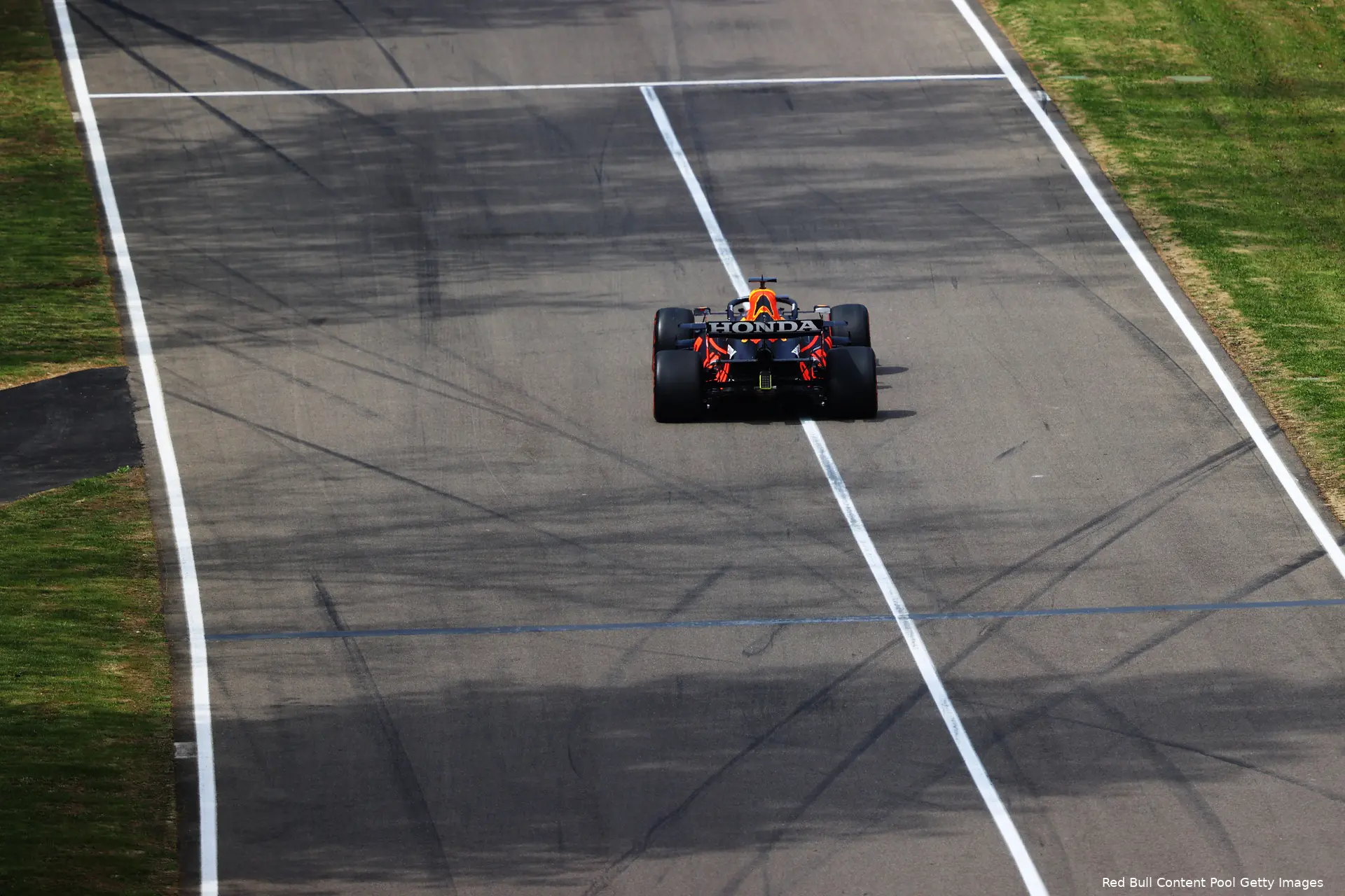 Imola Red Bull RB16