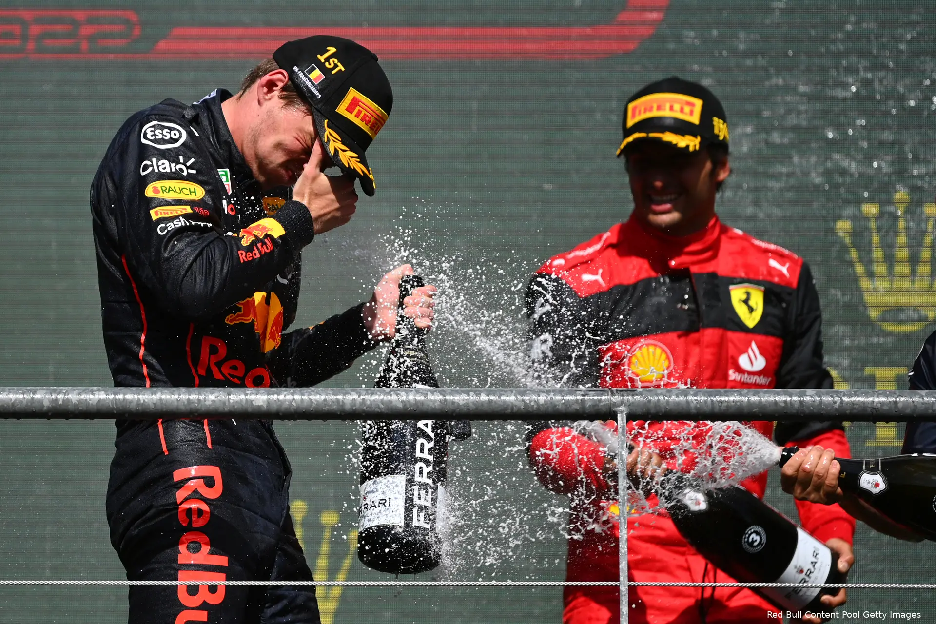 max verstappen carlos sainz red bull racing ferrari f1 gp belgie 2022