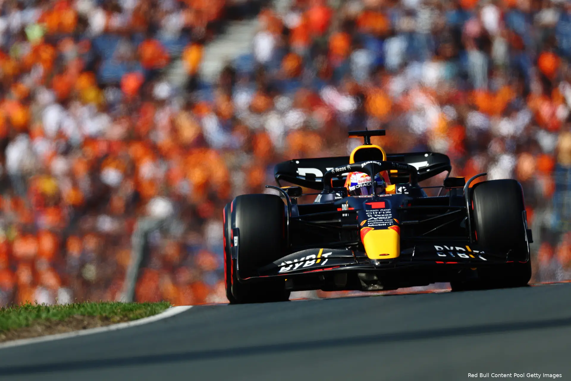 Max Verstappen RB18 Red Bull Racing F1 GP Nederland 2022
