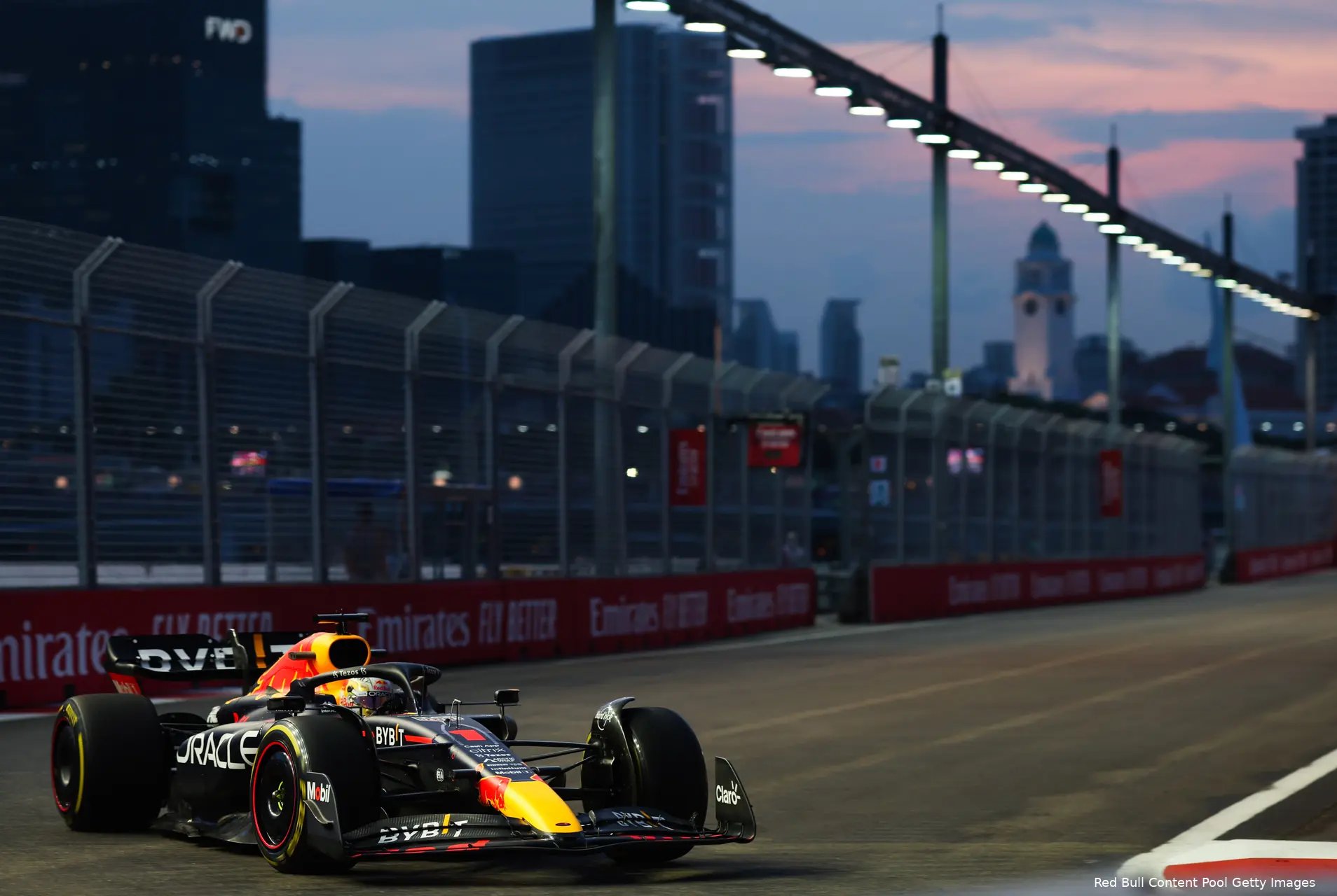 Max Verstappen RB18 Red Bull Racing F1 GP Singapore 2022