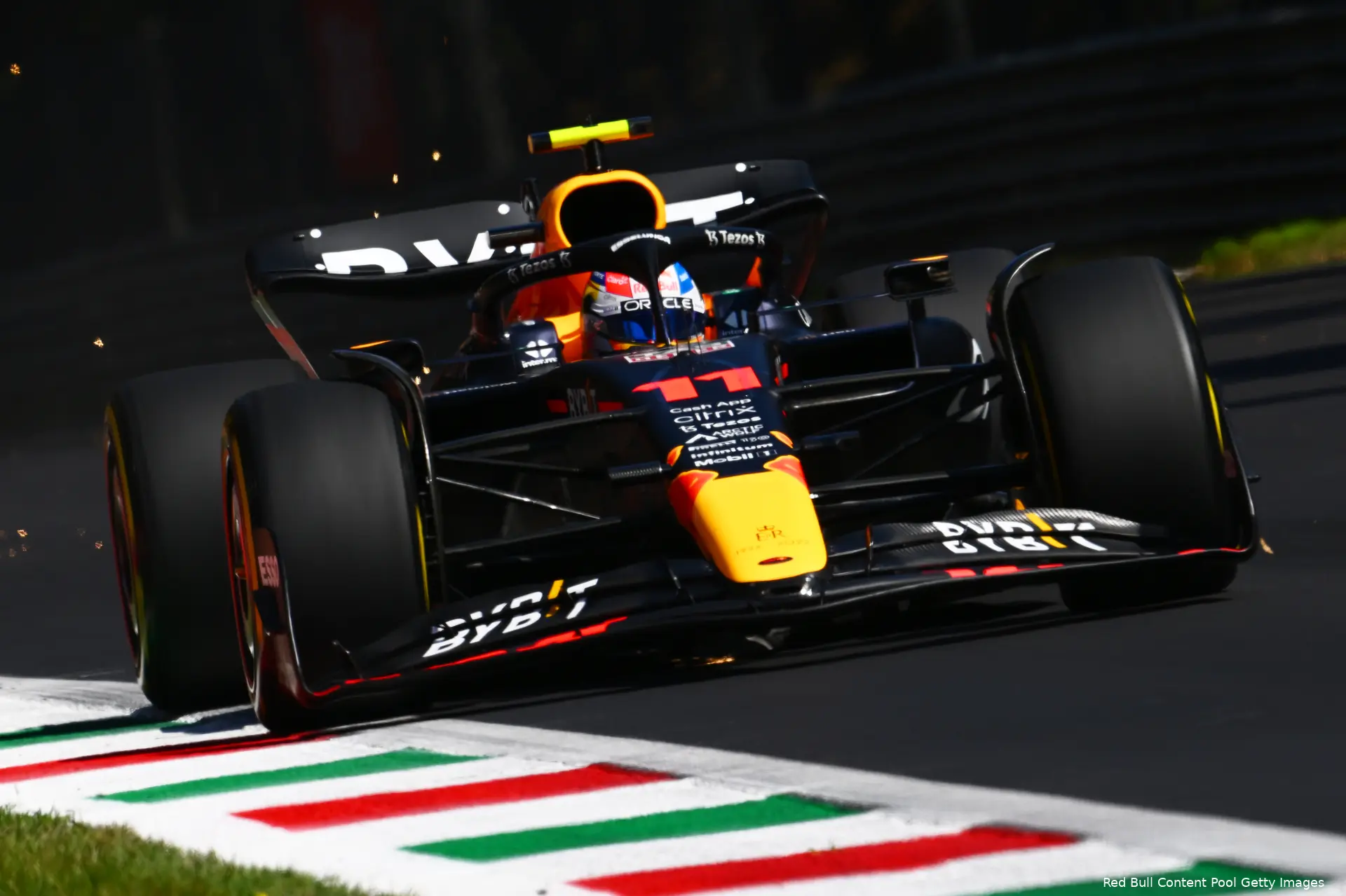 Sergio Pérez RB18 Red Bull Racing F1 GP Italië 2022