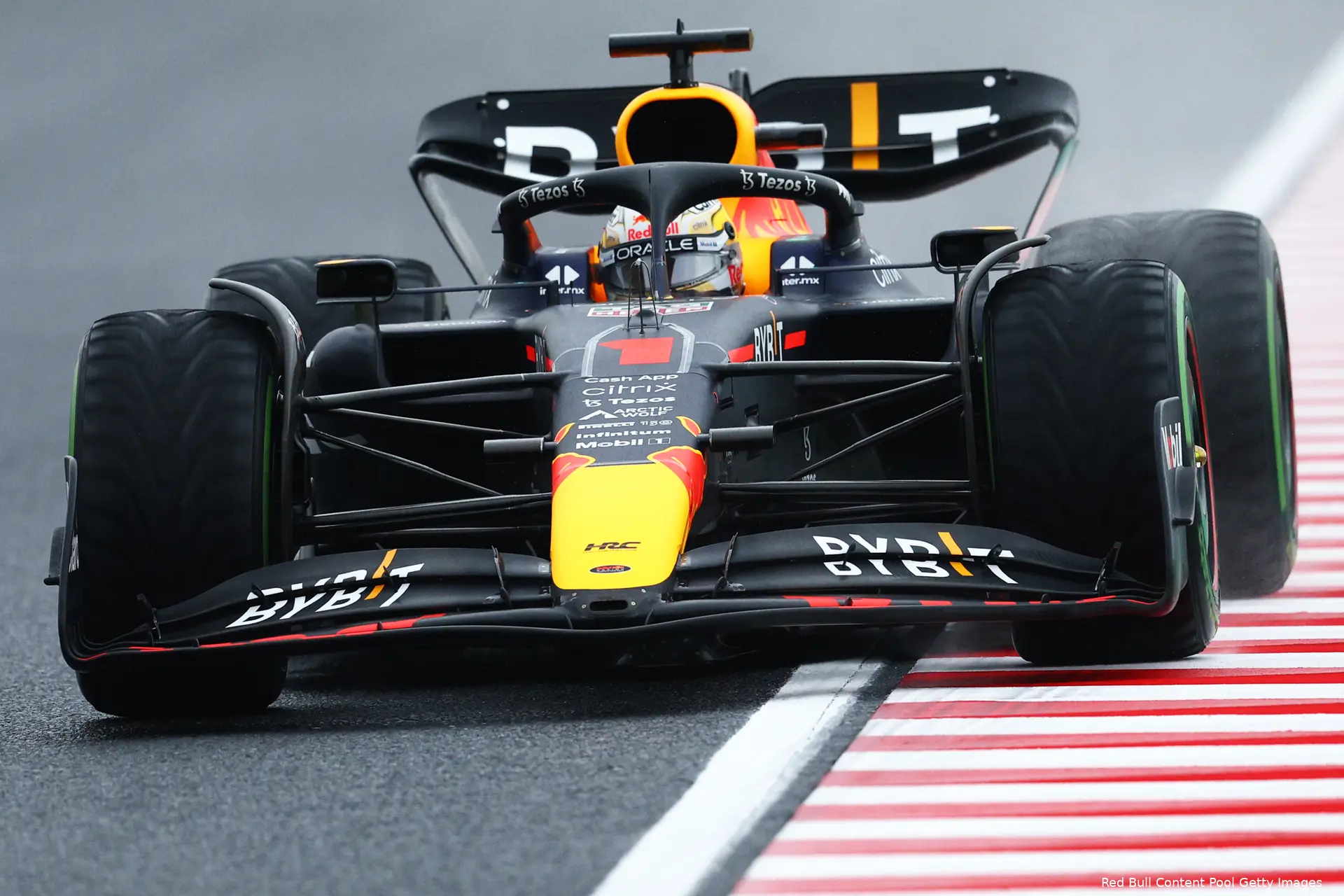 Max Verstappen RB18 Red Bull Racing F1 GP Japan 2022
