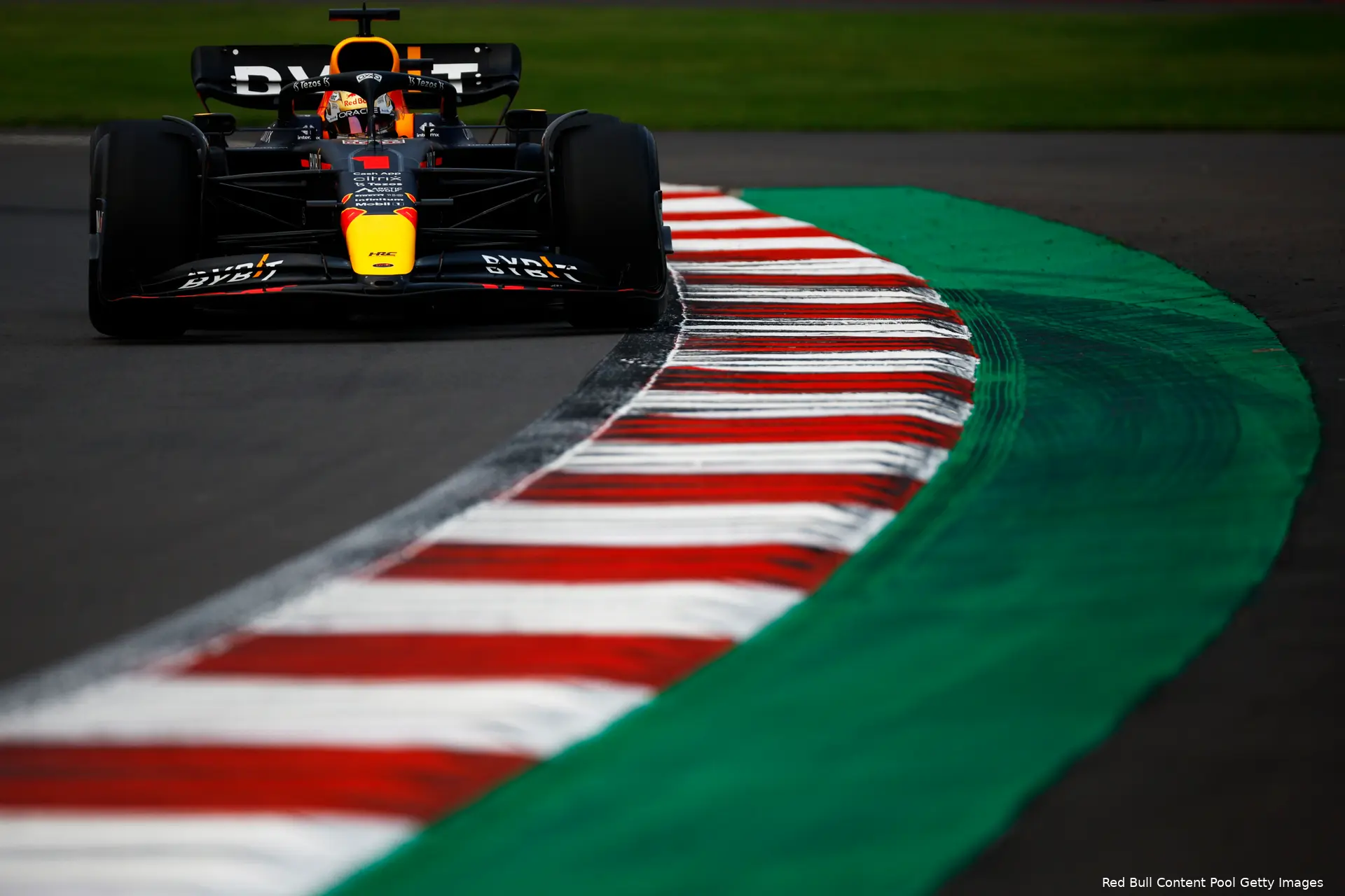 Max Verstappen RB18 Red Bull Racing F1 GP Mexico 2022
