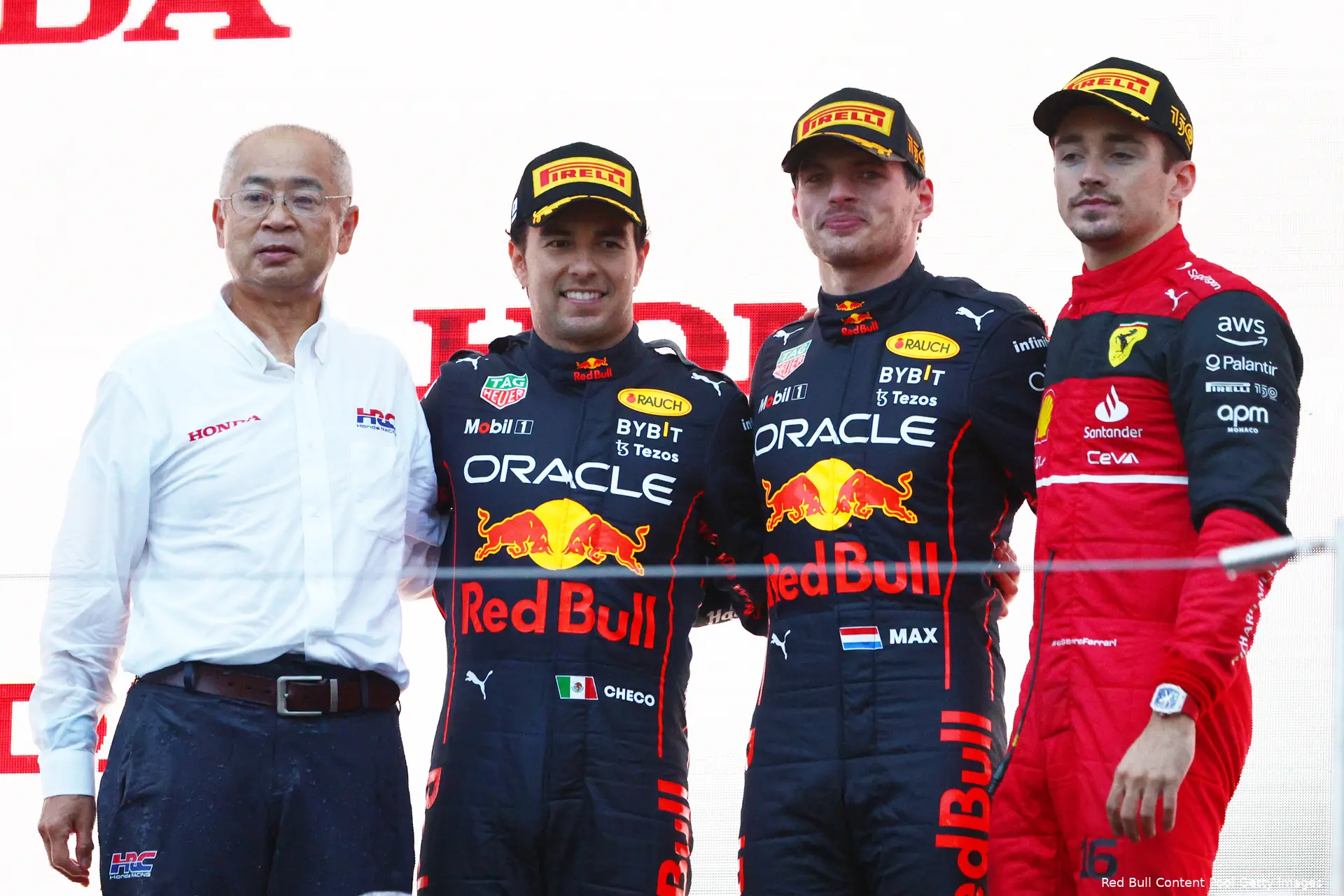 Max Verstappen Sergio Pérez Charles Leclerc Ferrari Red Bull Racing F1 GP Japan 2022