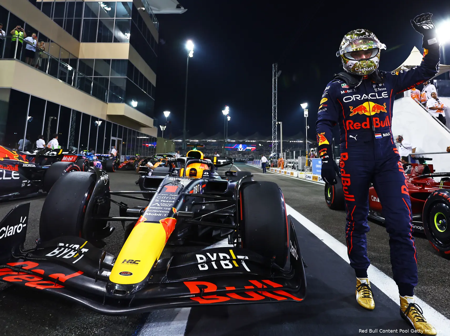 Max Verstappen RB18 Red Bull Racing F1 GP Abu Dhabi 2022