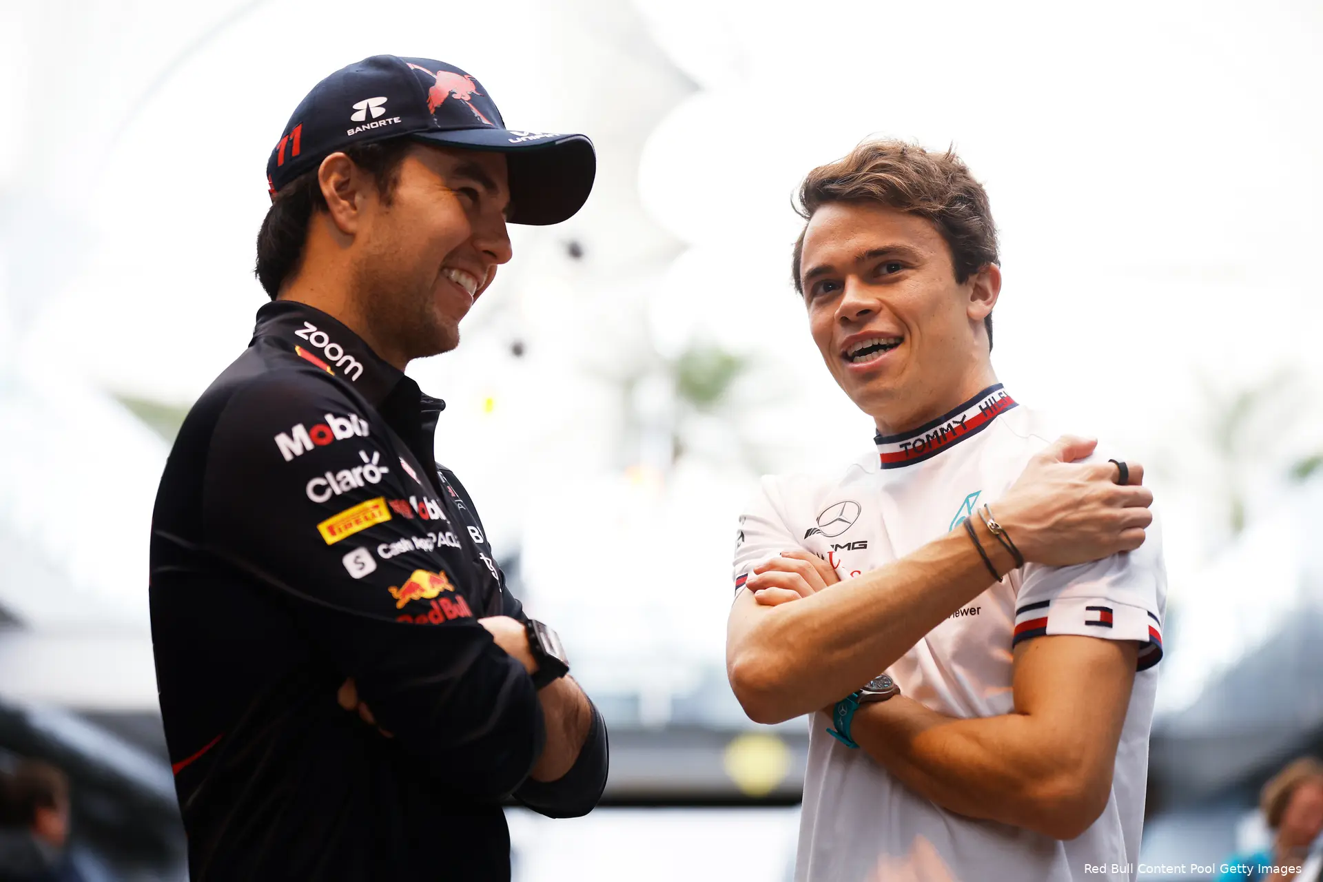 nyck de vries sergio perez