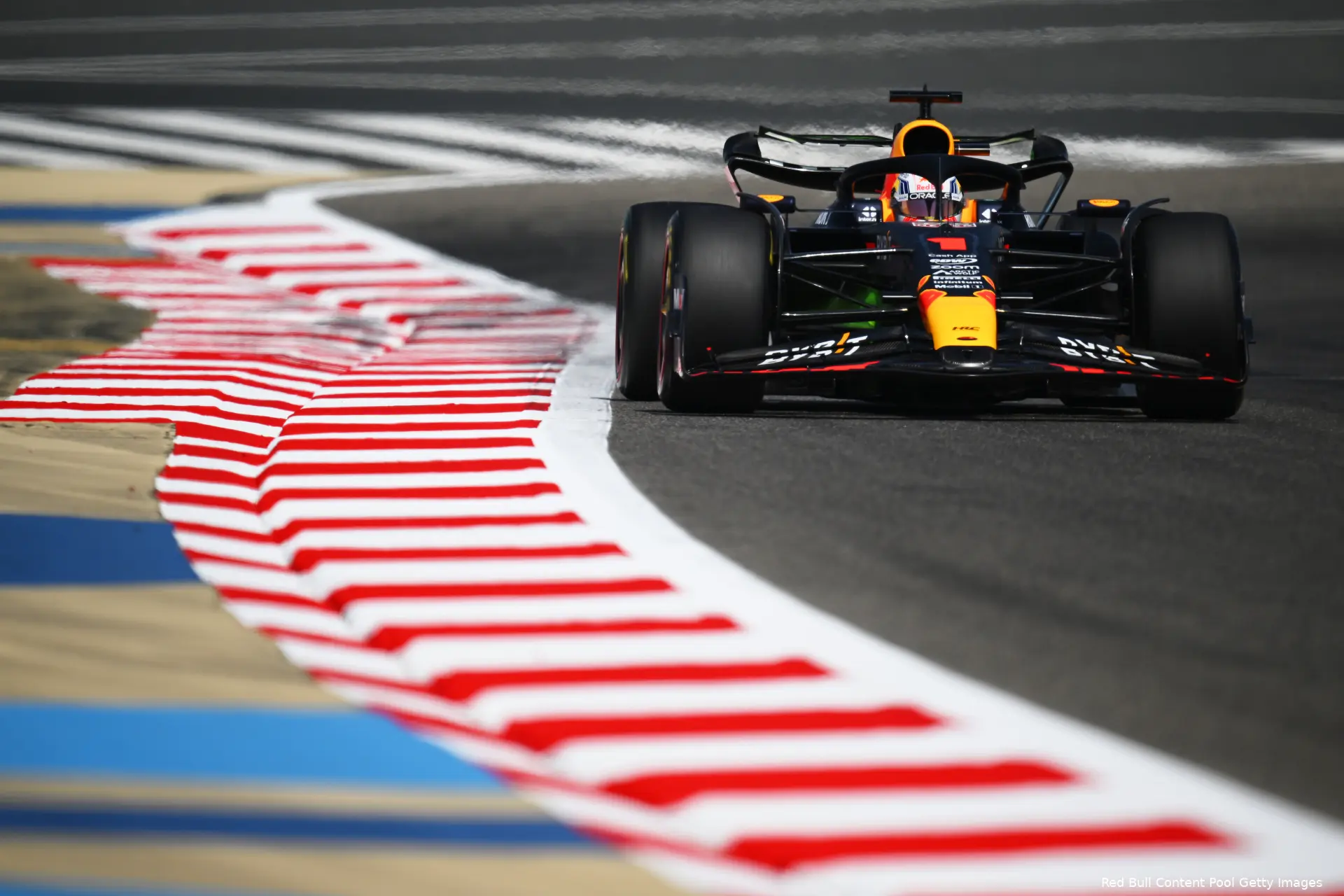 red bull racing verstappen bahrein test