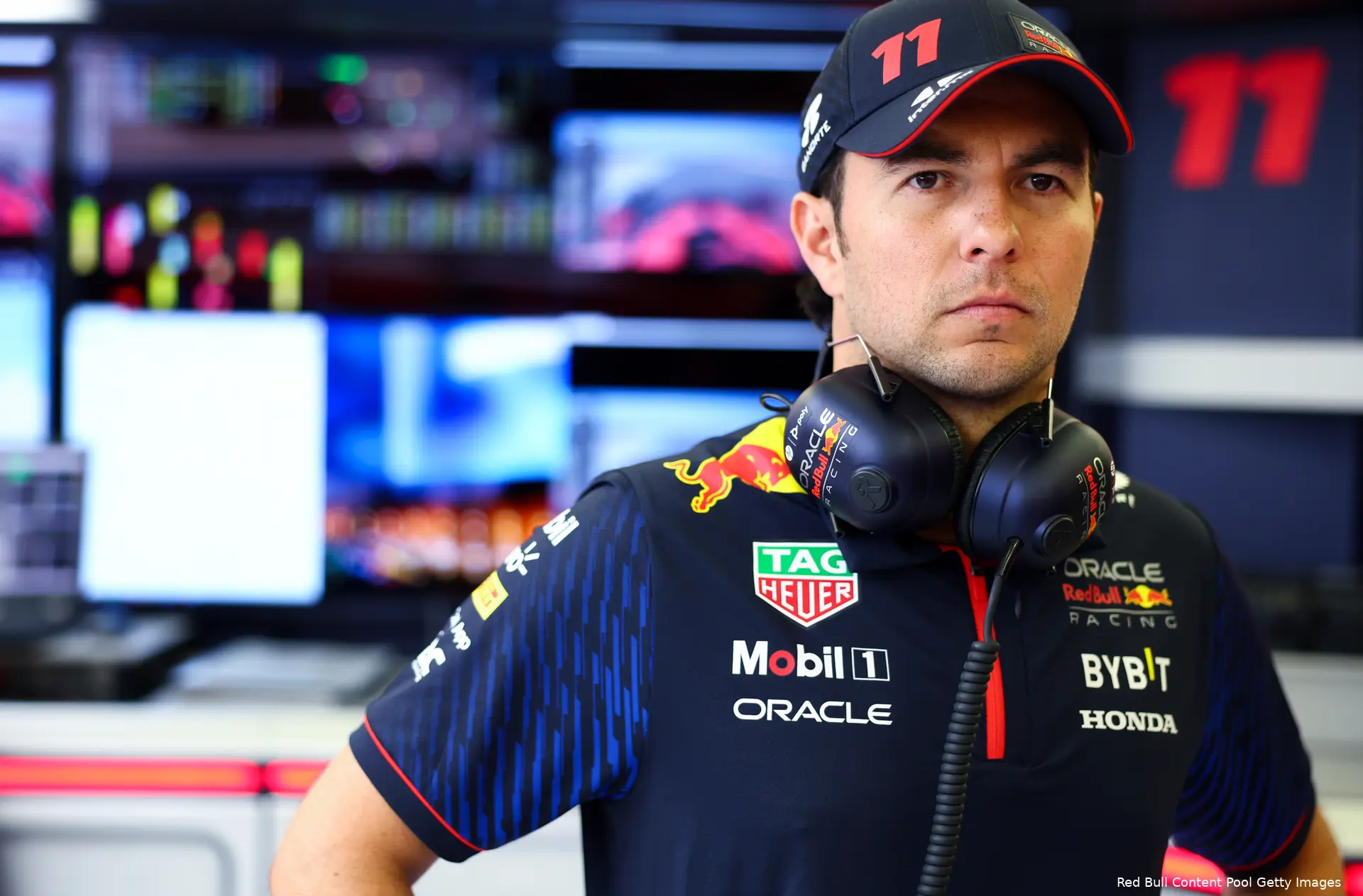 sergio perez red bull racing f1 testing bahrein 2023