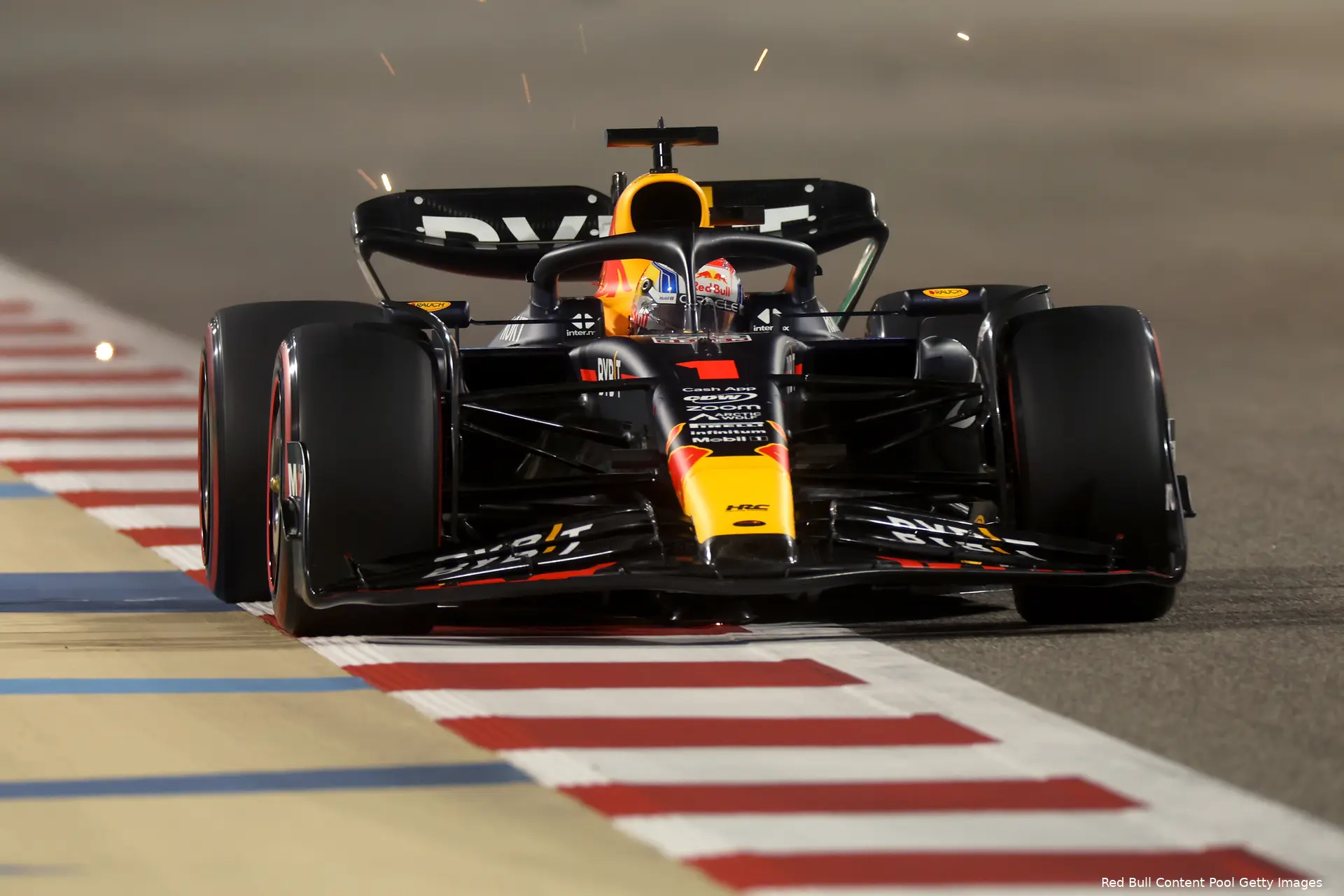 max verstappen rb19 red bull racing f1 gp bahrein 2023