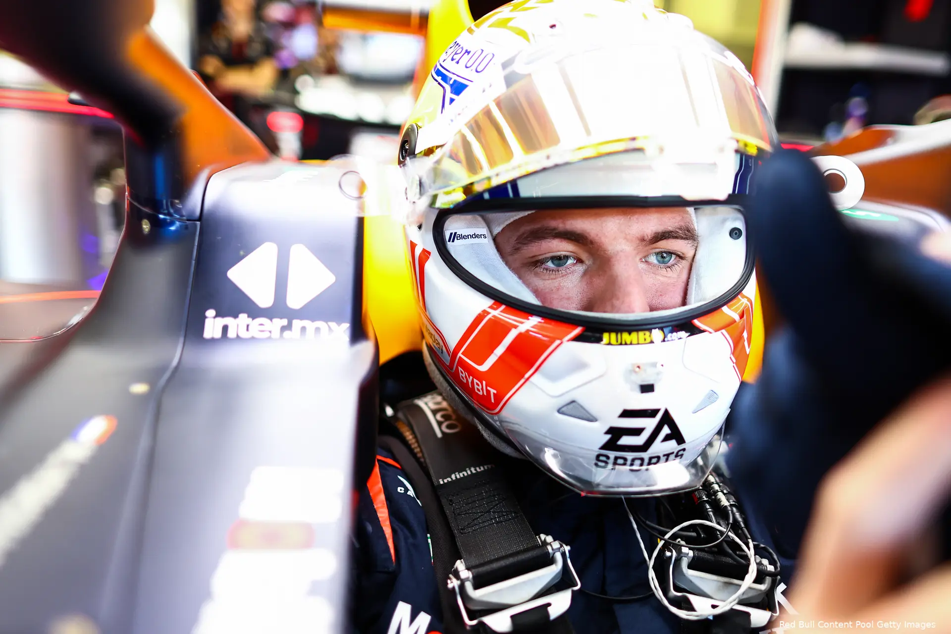max verstappen rb19 red bull racing f1 gp azerbeidzjan 2023